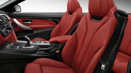 BMW serii 4 Cabriolet (2014) - widok ogólny wnętrza z przodu