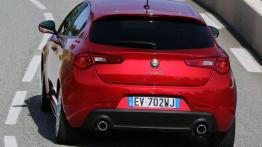 Alfa Romeo Giulietta Quadrifoglio Verde 2014 - widok z tyłu
