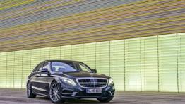 Mercedes klasy S W222 (2014) - widok z przodu