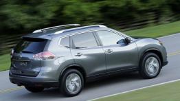 Nissan Rogue 2014 - prawy bok