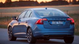 Volvo S60 Facelifting (2014) - widok z tyłu