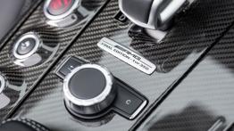 Mercedes SLS AMG GT Roadster Final Edition (2014) - panel sterowania na tunelu środkowym