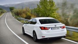 Lexus GS IV 300h F-Sport (2014) - widok z tyłu