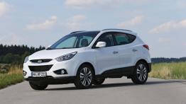 Hyundai ix35 Facelifting (2014) - lewy bok