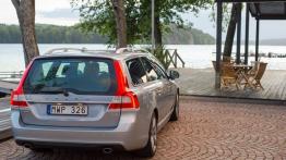 Volvo V70 Facelifting (2014) - widok z tyłu