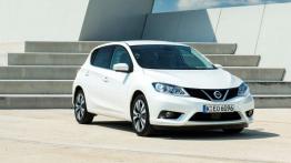 Nissan Pulsar 1.5 dCi (2014) - widok z przodu