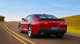 Chevrolet Camaro V SS Facelifting (2014) - widok z tyłu