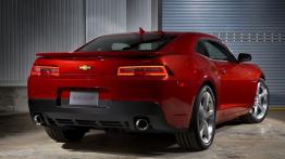 Chevrolet Camaro V SS Facelifting (2014) - widok z tyłu