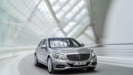 Mercedes klasy S W222 (2014) - widok z przodu
