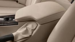 BMW serii 4 Cabriolet (2014) - podłokietnik przedni