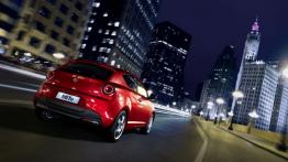 Alfa Romeo MiTo Facelifting (2014) - tył - reflektory włączone