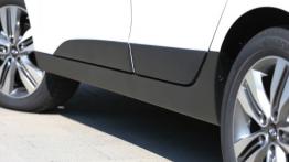 Hyundai ix35 Facelifting (2014) - lewy próg boczny