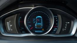 Volvo V70 Facelifting (2014) - zestaw wskaźników