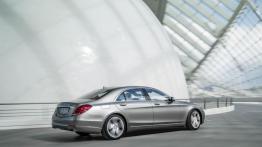 Mercedes klasy S W222 (2014) - prawy bok
