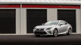 Lexus RC 350 (2014) - widok z przodu