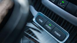 Volvo V60 Plug-In Hybrid Facelifting (2014) - przyciski do sterowania trybami jazdy