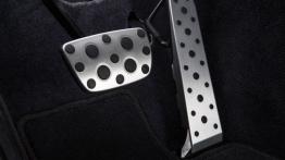 Lexus IS III 350 F-Sport (2014) - pedały