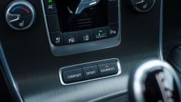 Volvo V60 Facelifting (2014) - przyciski do sterowania trybami jazdy
