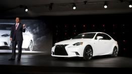 Lexus IS 350 F-Sport (2014) - oficjalna prezentacja auta