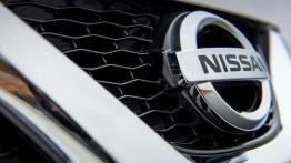 Nissan Qashqai II dCi (2014) - logo