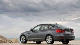 BMW 320d Gran Turismo (2014) - lewy bok