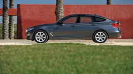 BMW 320d Gran Turismo (2014) - lewy bok