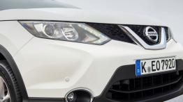 Nissan Qashqai II dCi (2014) - przód - inne ujęcie