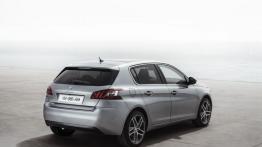 Peugeot 308 II (2014) - widok z tyłu