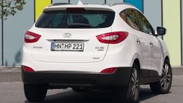 Hyundai ix35 Facelifting (2014) - widok z tyłu
