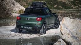 Mini Paceman Adventure Concept (2014) - widok z tyłu