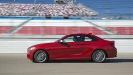 BMW M235i Coupe (2014) - lewy bok