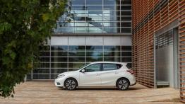 Nissan Pulsar 1.5 dCi (2014) - lewy bok