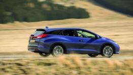 Honda Civic IX Tourer (2014) - prawy bok