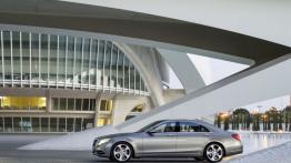 Mercedes klasy S W222 (2014) - lewy bok