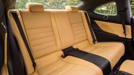 Lexus RC 350 (2014) - tylna kanapa