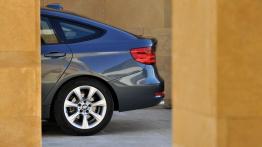 BMW 320d Gran Turismo (2014) - bok - inne ujęcie