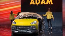 Opel Adam Rocks (2014) - oficjalna prezentacja auta