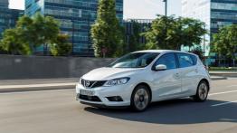Nissan Pulsar 1.5 dCi (2014) - lewy bok