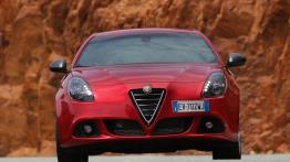 Alfa Romeo Giulietta Quadrifoglio Verde 2014 - widok z przodu