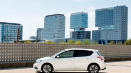 Nissan Pulsar 1.5 dCi (2014) - lewy bok