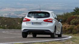 Nissan Pulsar 1.5 dCi (2014) - widok z tyłu