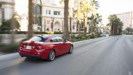BMW M235i Coupe (2014) - widok z tyłu