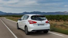 Nissan Pulsar 1.5 dCi (2014) - widok z tyłu