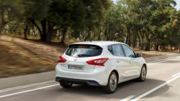 Nissan Pulsar 1.5 dCi (2014) - widok z tyłu