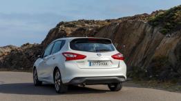 Nissan Pulsar 1.5 dCi (2014) - widok z tyłu