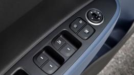 Hyundai i10 II 1.2 (2014) - sterowanie w drzwiach