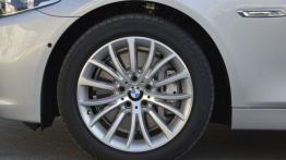 BMW serii 5 F10 Facelifting (2014) - koło