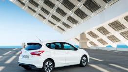 Nissan Pulsar 1.5 dCi (2014) - widok z tyłu