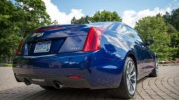 Cadillac ATS Coupe (2015) - widok z tyłu