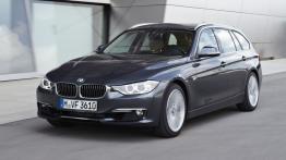 BMW 328i Touring (F31) - widok z przodu